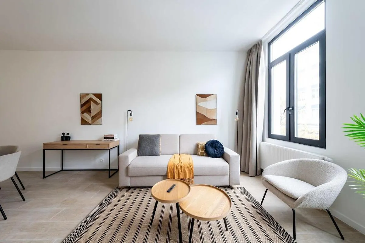 Comfortable Urban Retreat For 6 In Central Antwerp 0*,  Belgium
