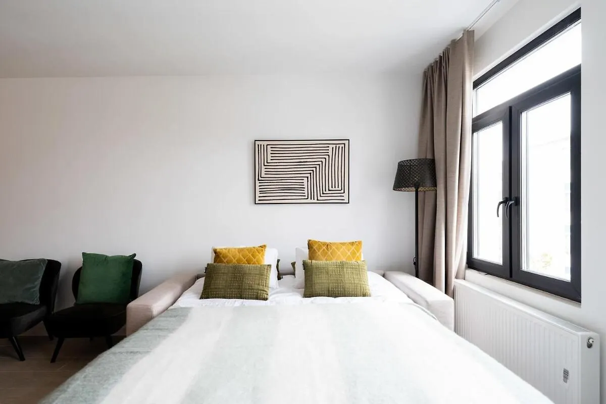 Comfortable Urban Retreat For 6 In Central Antwerp 0*,  Belgium